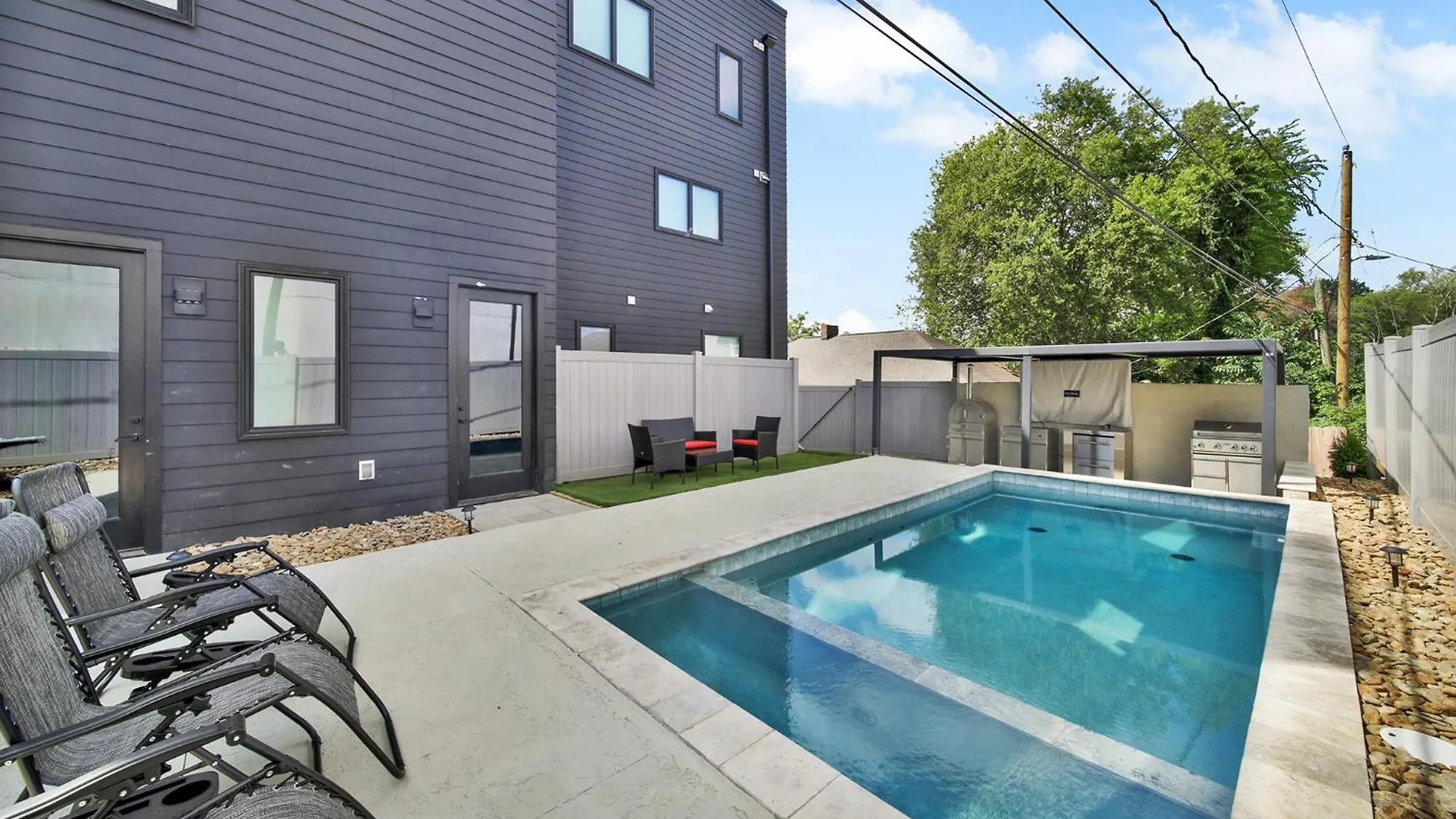 406 Katonah Amazing Location Rooftop Patio Views And A Gym Charlotte Holiday home